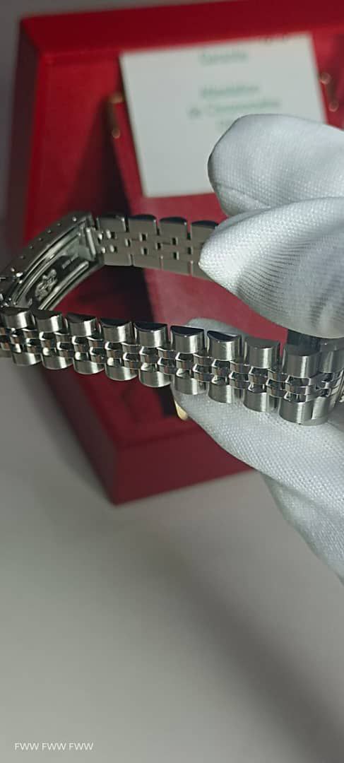 ( Sold )ROLEX LADIES DATEJUST 79174 26MM STAINLESS STEEL 18K WHITE GOLD BEZEL SILVER DIAL PRE-OWNED FULL SET - Image 4