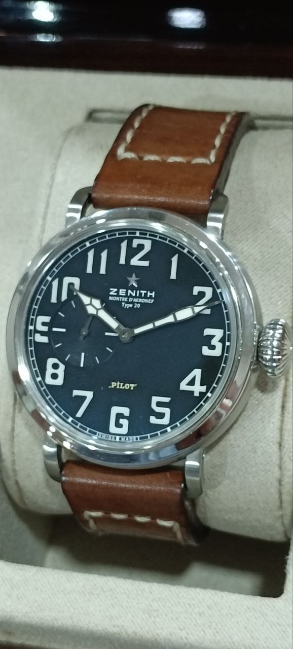 Zenith Heritage Pilot type 20 Model 03.1930.681/21.C723 – FWW