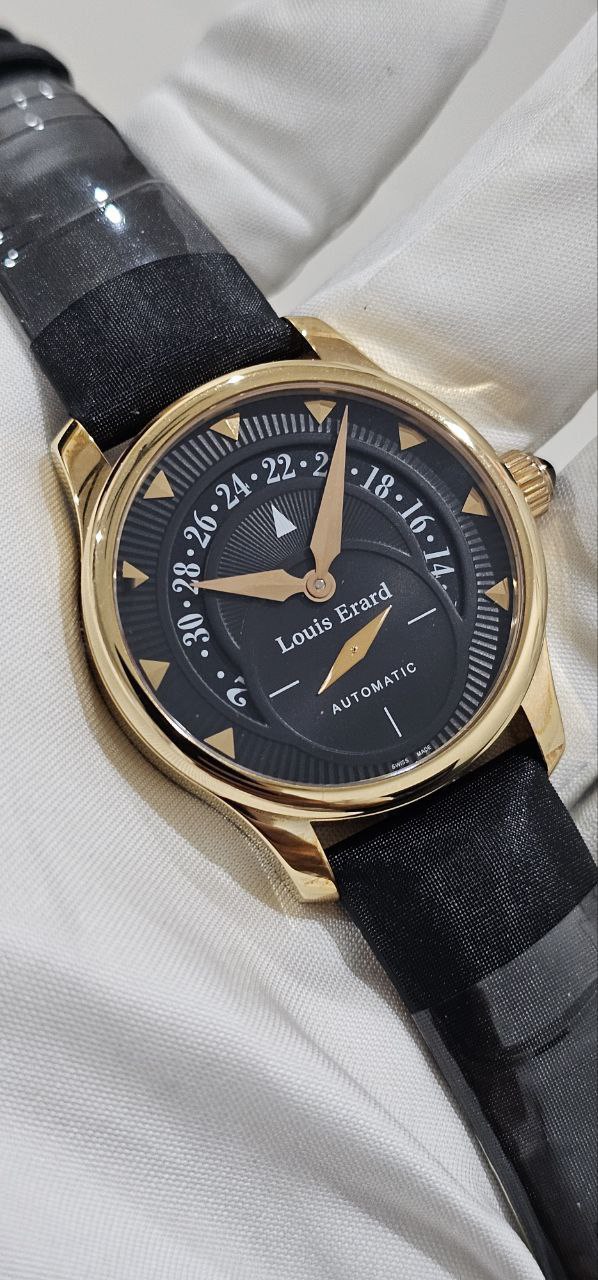 Louis Errard 18K Rose Gold 36 mm case full set brand new
