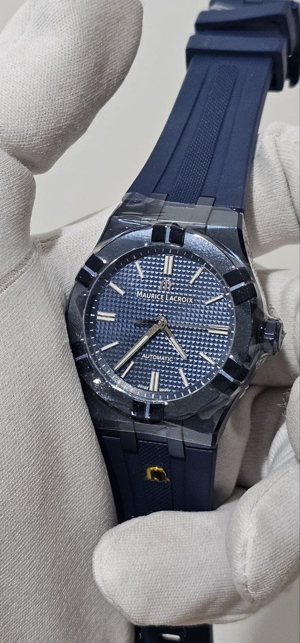 Brand New Maurice Lacroix Aikon AI6007-PVC00-430-4 39mm Automatic movement warranty - Image 2