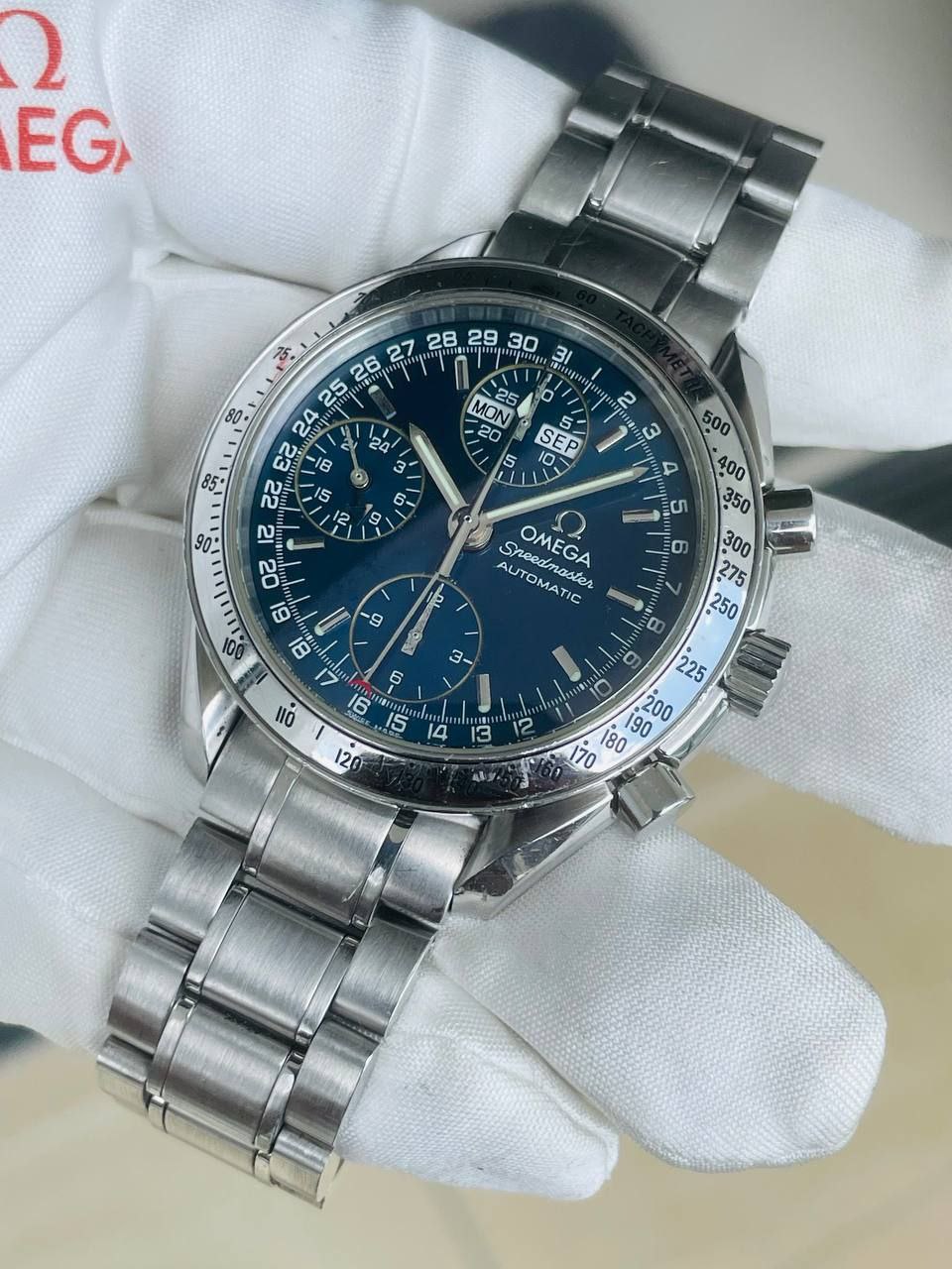Omega Speed master Bluesy Day Date T3 Day Date Sky Blue dial - Image 5
