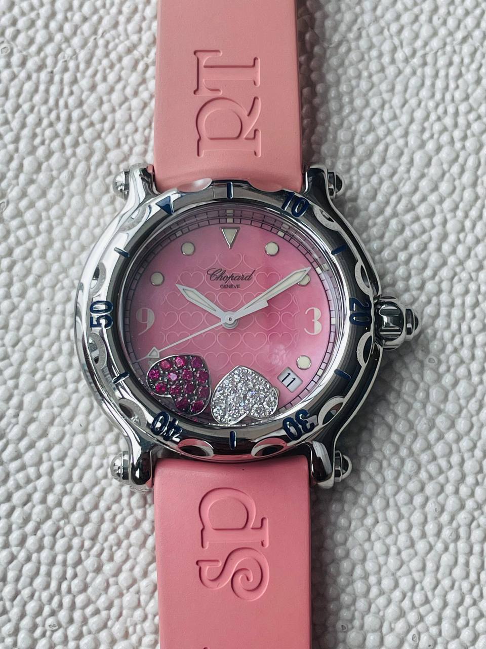 Chopard Happy Hearts Model 278945-421 Pink Mother Of Pearl dial - Image 2