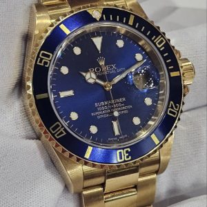 Rolex 16618 Submariner Bluesy 18k Yellow Gold 40mm