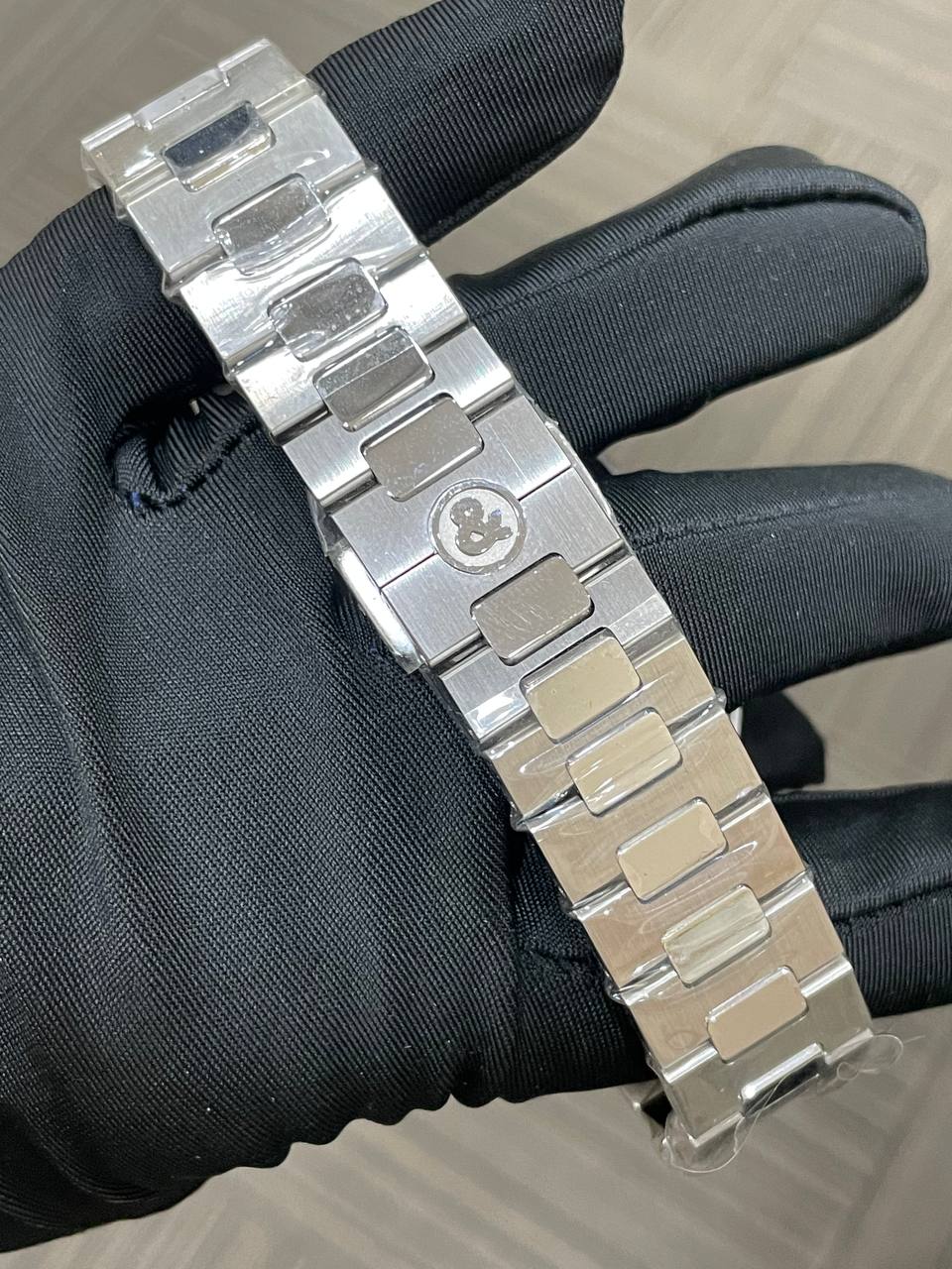 Bell & Ross Model BR05 GMT 41mm Brand New - Image 3