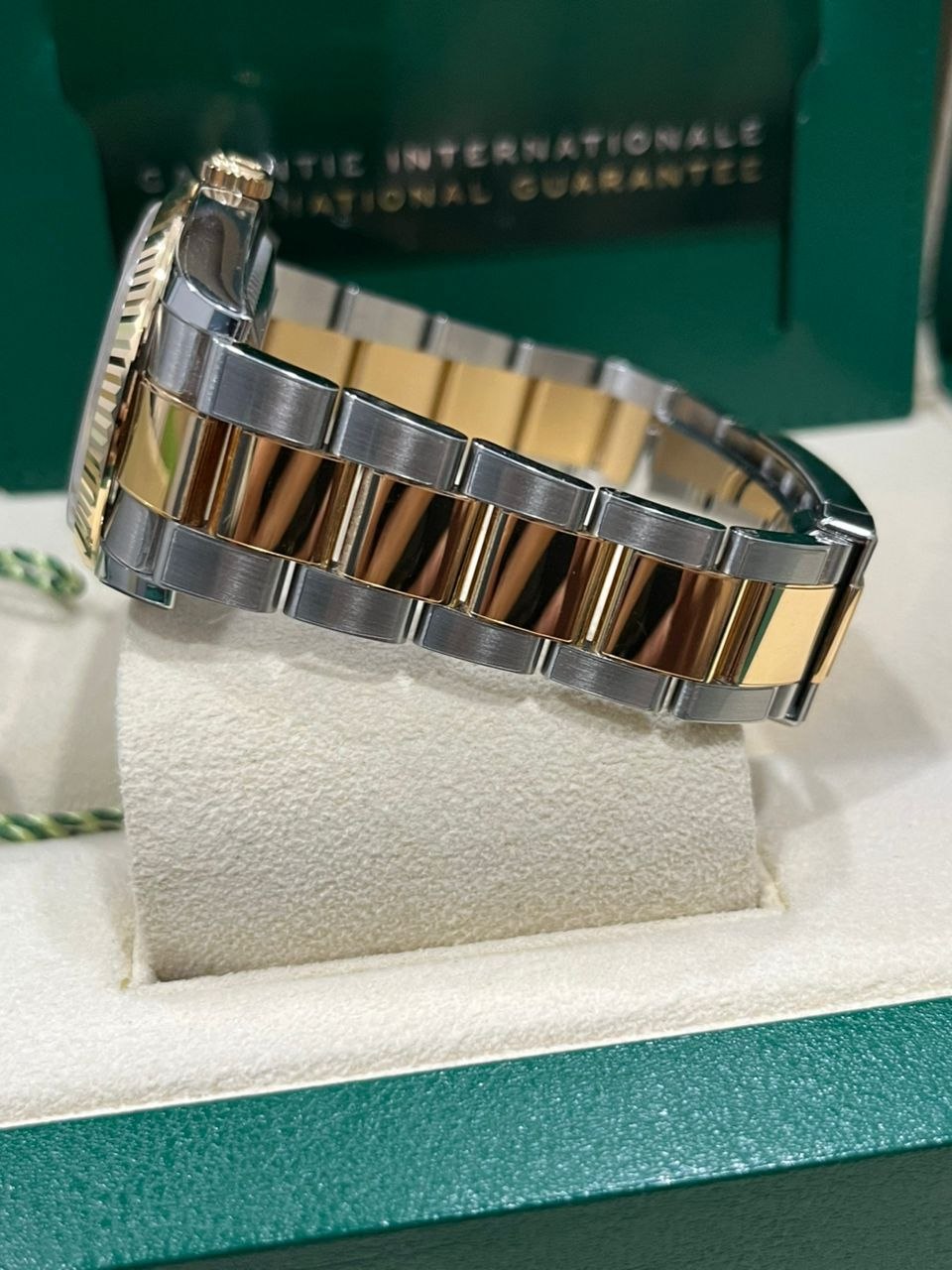 Rolex Date just 36mm 18k Rolesor Gold Ref 126233 Full Set 2023 - Image 2