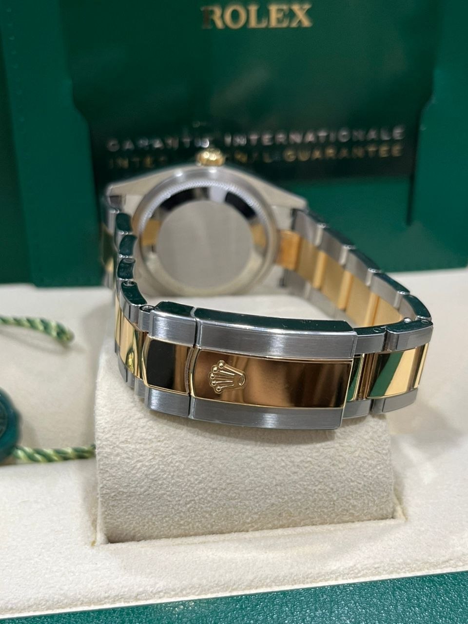 Rolex Date just 36mm 18k Rolesor Gold Ref 126233 Full Set 2023 - Image 3