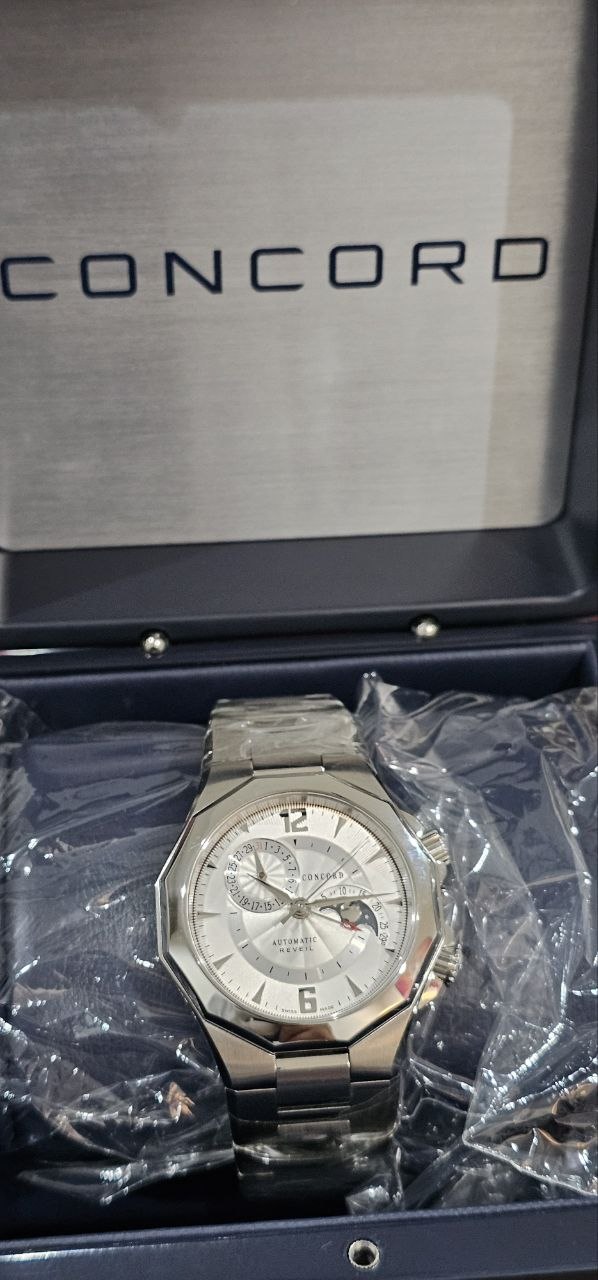 Concord Mariner Reveil Limited Edition 42mm Brand New - Image 5
