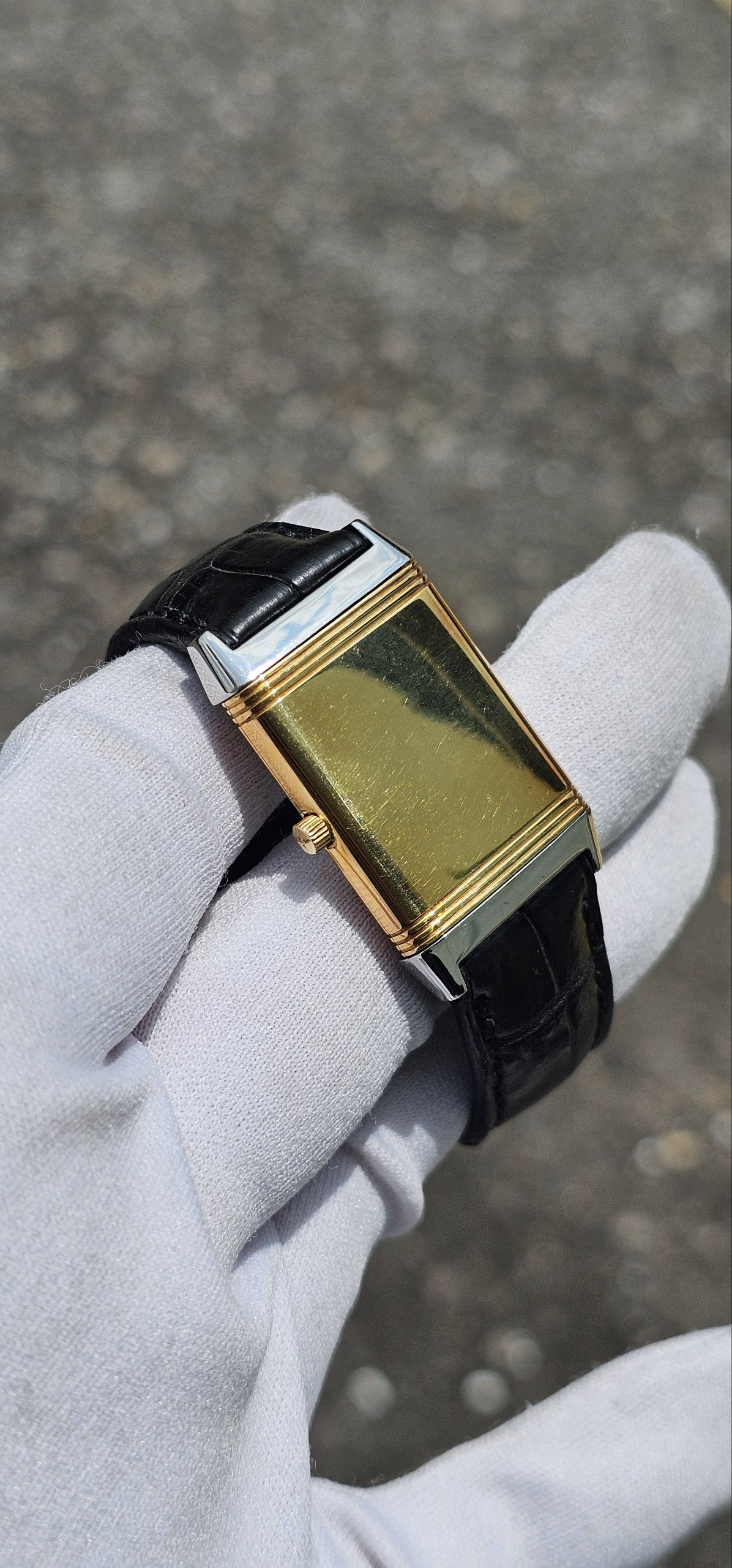 JLC Reverso Mid size Half gold Model 250.5.86 Salmon dial - Image 2