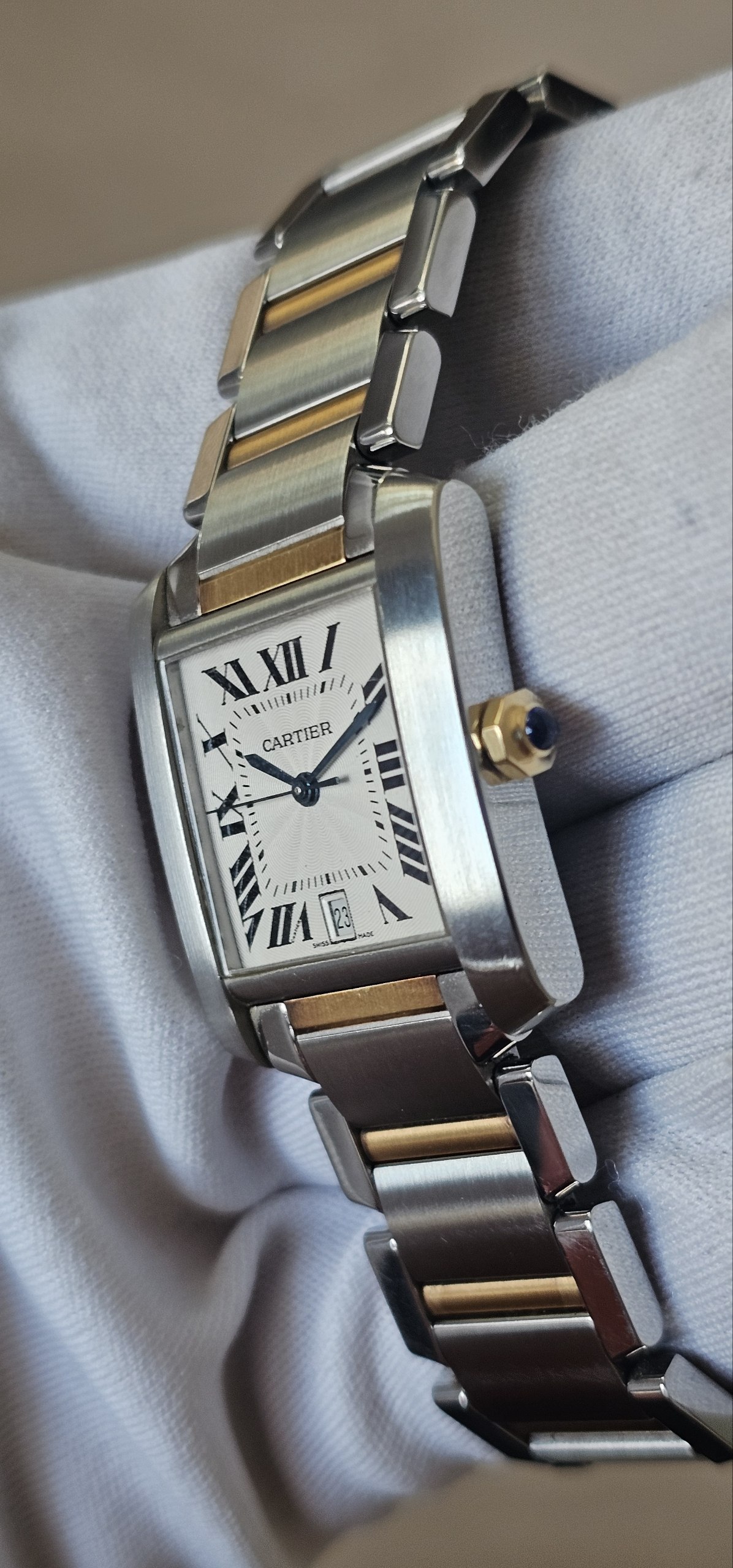 Cartier Tank Française for men and ladies Mid size 32mm x 28mm 18k half gold - Image 2