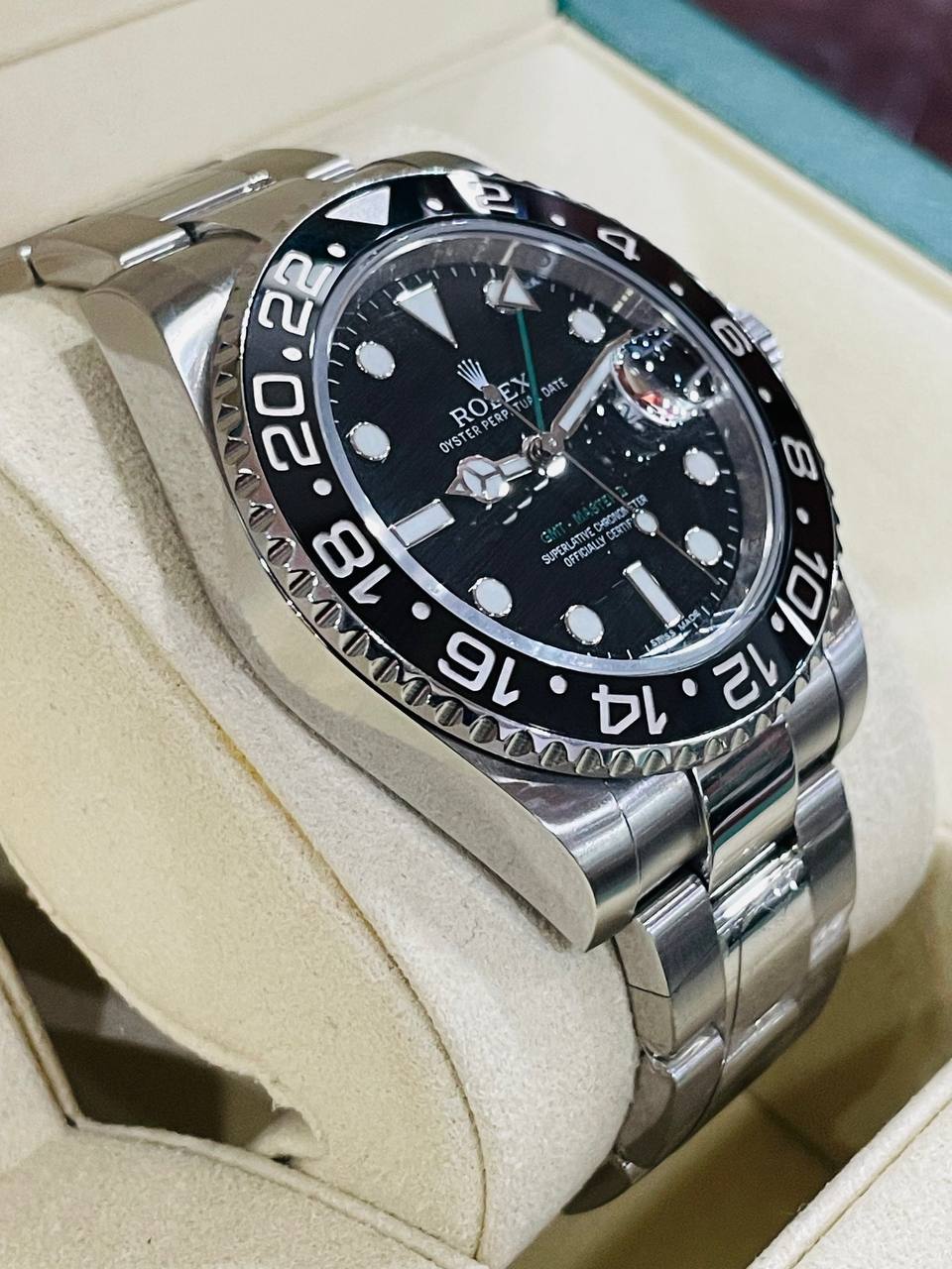 Rolex GMT Master II Model reference 116710LN 40mm - Image 2